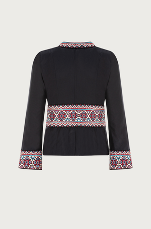 Nelya Blazer