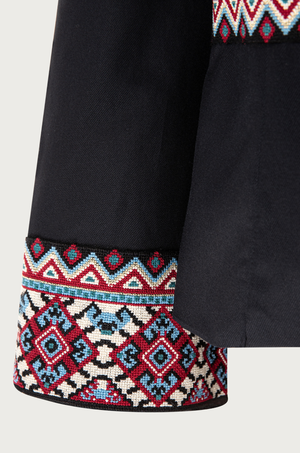 Nelya Blazer